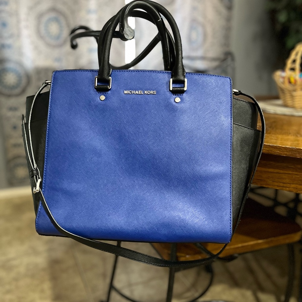 Michael Kors Selma saffiano leather bag - Picture 12 of 14